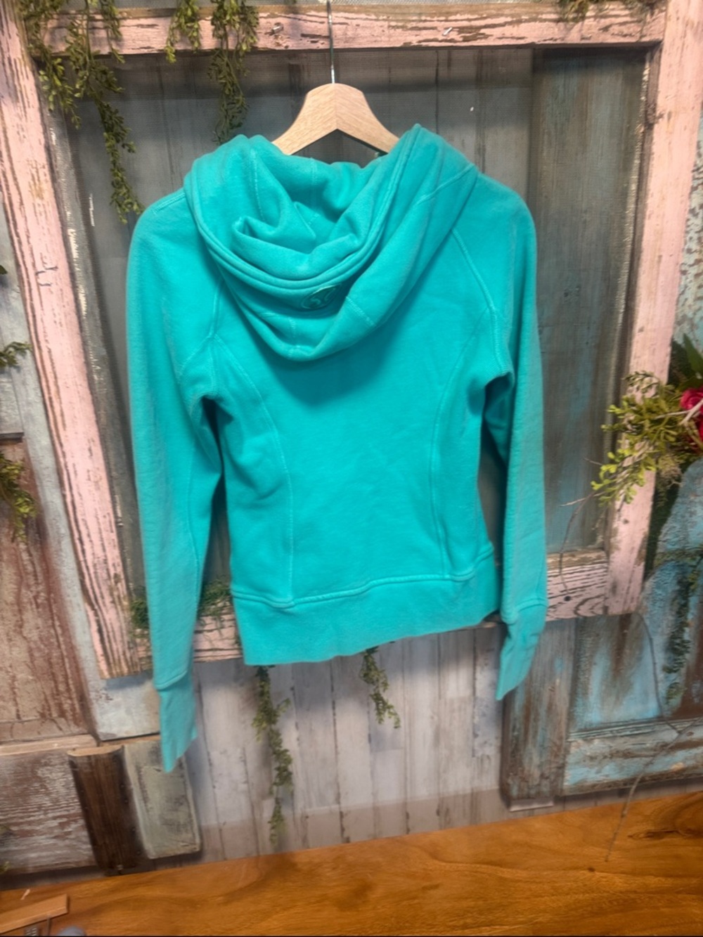 Lululemon Scuba Full-Zip Hoodie II Fleece Lined Teal Turquoise Size 4 - Picture 2 of 5